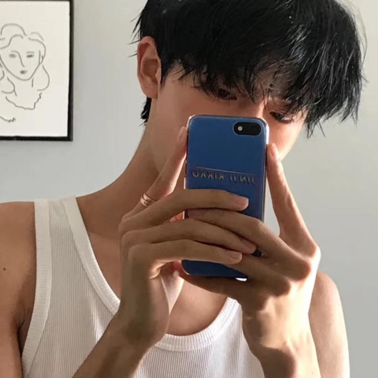 绯村剑心（原名：绯村心太；身份：飞天御剑流十四代传人、“刽子手拔刀斋”） - 院线新片抢先在线观看 - 线上观看